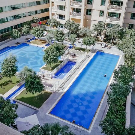 Nasma Luxury Stays - Fancy Apartment With Balcony Near Burj Khalifa Dubai Exterior foto
