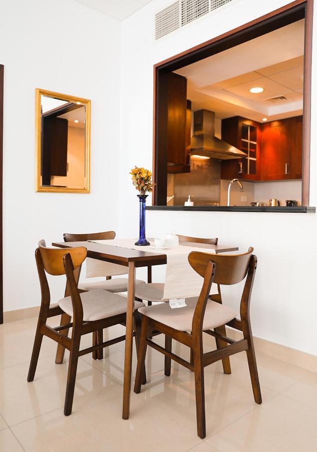 Nasma Luxury Stays - Fancy Apartment With Balcony Near Burj Khalifa Dubai Exterior foto