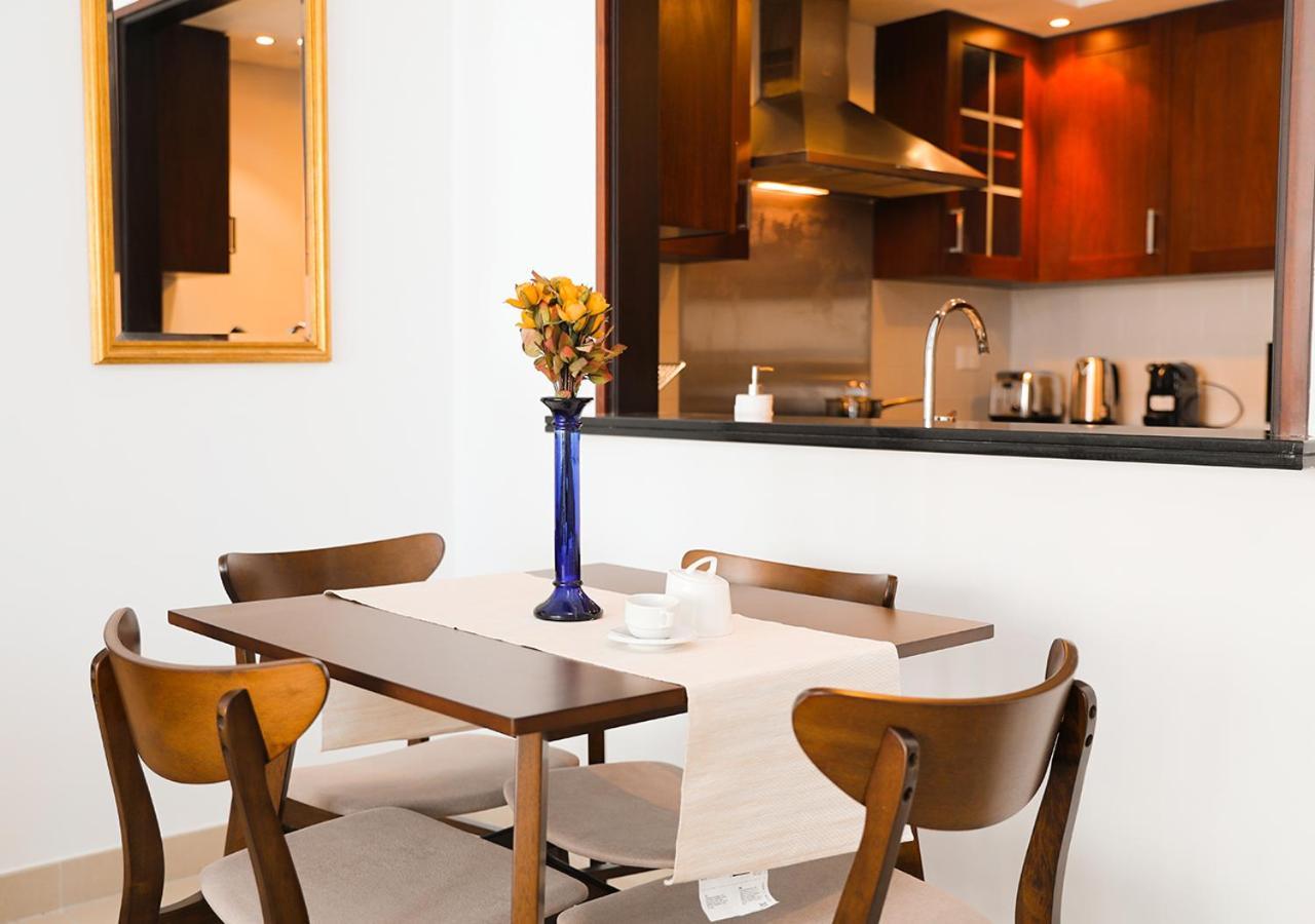 Nasma Luxury Stays - Fancy Apartment With Balcony Near Burj Khalifa Dubai Exterior foto